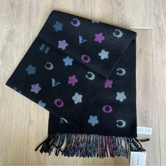 Coach Stars Striped Print Muffler - Picture 4 of 5